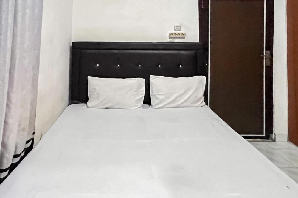 Hotel Kostel 99 Pangkal Pinang Redpartner Exterior foto