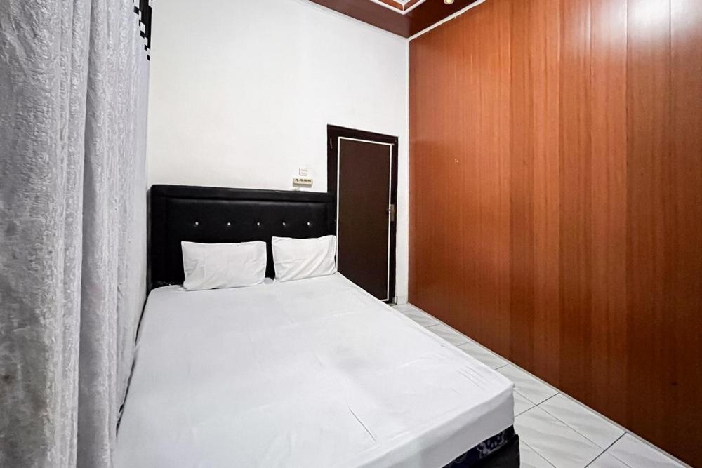 Hotel Kostel 99 Pangkal Pinang Redpartner Exterior foto